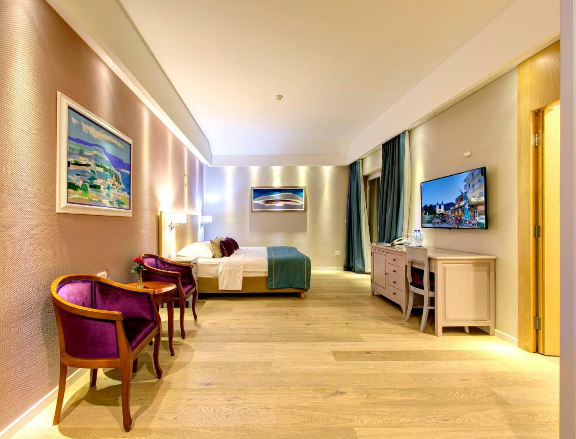 Hotel Villa Regina Medugorje Bagian luar foto